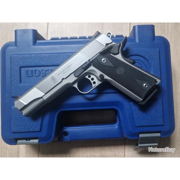 Smith & wesson sw1911 springfield