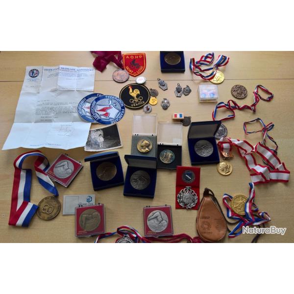 Lot mdailles handisport natation annes 70-80