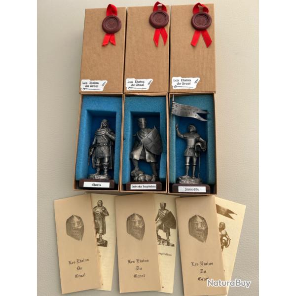 Lot de trois étains du graal