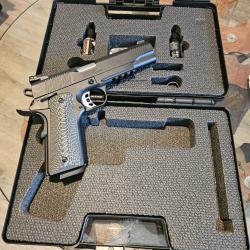 Pistolet messerschmitt 45 acp