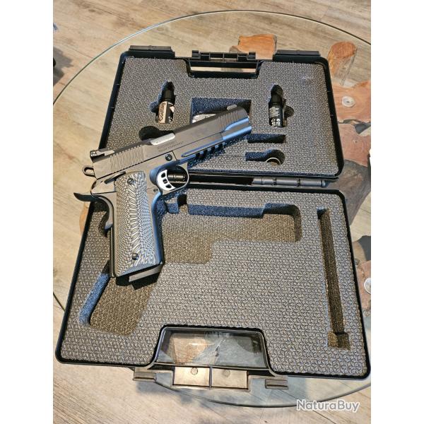 Pistolet messerschmitt 45 acp