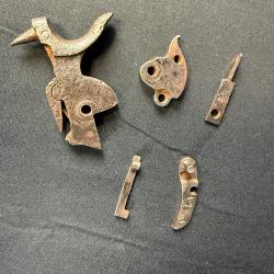 CHIEN COMPLET POUR REVOLVER BODEO 1889 tout type