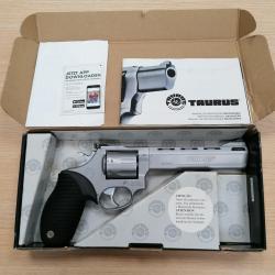 REVOLVER TAURUS model TRACKER INOX calibre 357 mag