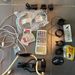 Pièces détachées pour bricoleur super lot trouve tous aux encheres boîte armurerie version tiroir v8