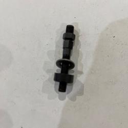 Vis écrou fixation assemblage carabine de jardin