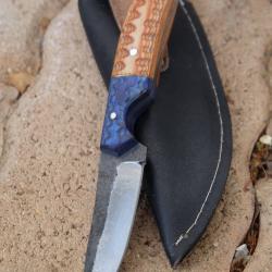 Couteau Skinner Tactical Urbain Lame Acier Carbone 1075 Manche Bois 3D Etui Cuir Fabr Artisanale