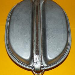 ARMEE AMERICAINE U.S : GAMELLE PLATE DE L'ARMEE AMERICAINE , GRAVURE U.S  , VENDU EN BON ETAT VOIR P