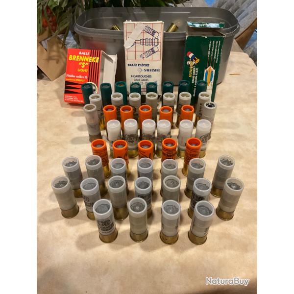 Lot de 51 balles gros gibier cal 12 de diffrentes marques.