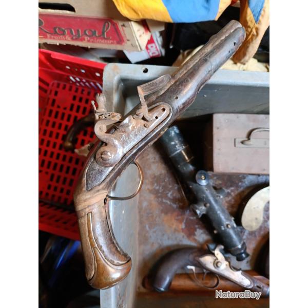 Pistolet ancien a restaurer