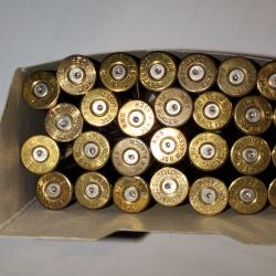 28 étuis de calibre 30R Blaser