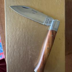 Couteau Le Poisson manche en Olivier