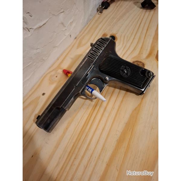 Pistolet Tokarev TT 30 calibre 7.62x25 de 1935