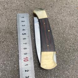 couteau style Buck