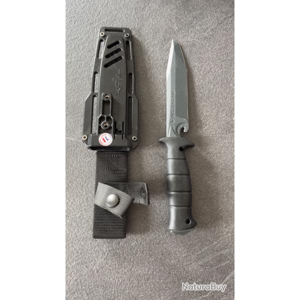 Couteau Wildsteer Wing Tactic du GIGN