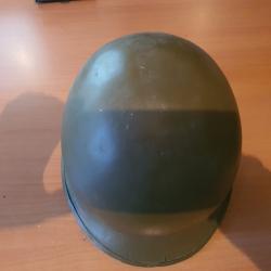 Casque US avec le marquage 30 à l'intérieur.