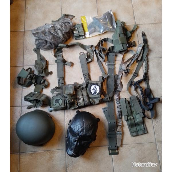 Lot 2 quipement airsoft casque gilet tactique holster sangle protection