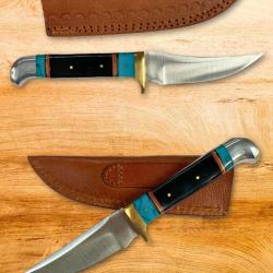 Couteau Skinner Nightlight Hunter Lame Acier Inoxydable Manche Corne & Résine Turquoise Etui Cuir