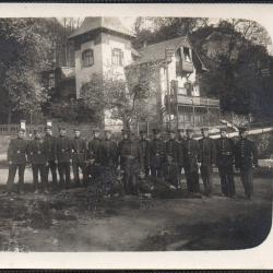 CPA -Photo - Un Groupe Soldats Allemands  -N°4128