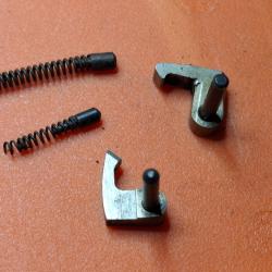 BAIKAL MP153 - Cal 12 - Pièce - Extracteurs + Ressorts + Goupilles