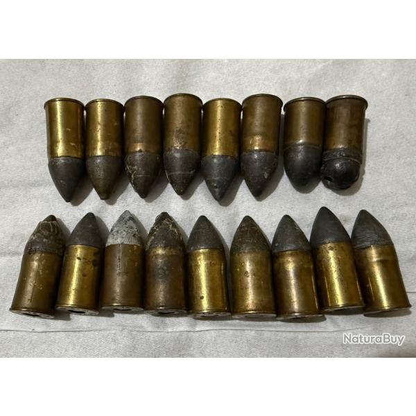17 Cartouches de collection de calibre 11 mm 73