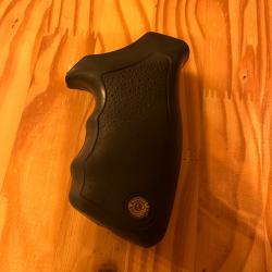 plaquette de crosse taurus 82