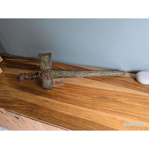 Très beau et grand kriss de Malaisie à lame damas