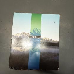 Vend chaussures Meindl sable taille 44, neuves avec étiquette. Prix ferme 70e