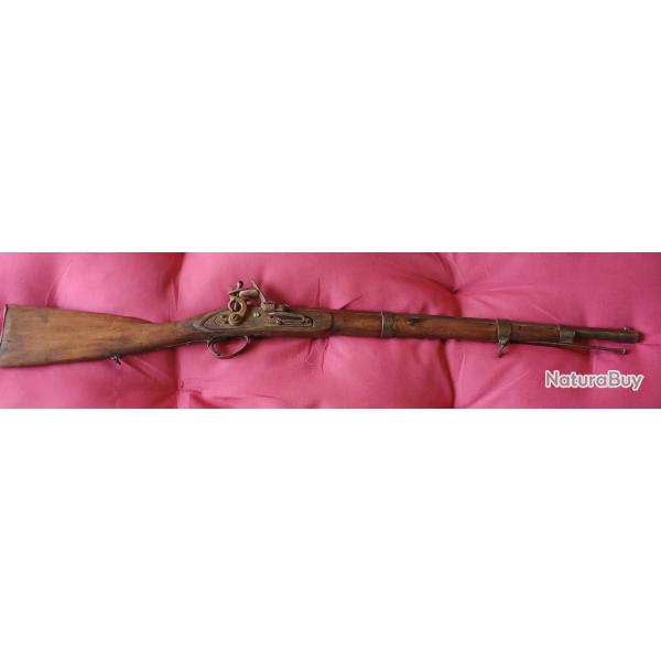 Trs ancien fusil artisanal  silex de type carabine de traite - XiXme sicle