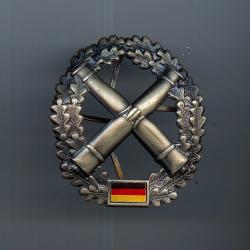 INSIGNE DE BERET ALLEMAND. III