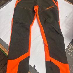 Pantalon STAGUNT