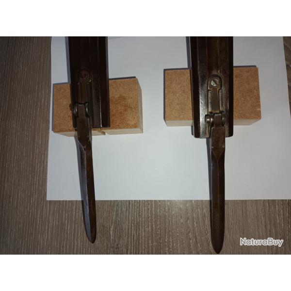 PAIRE de Pistolets revolvers  broches type Lefaucheux avec baonnette pliable