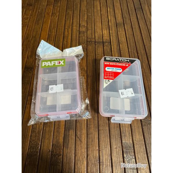 LOT DEUX PETITES BOITES PCHE 6 COMPARTIMENTS