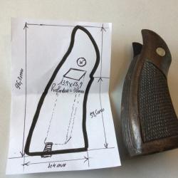 VENDU PAR LE-CUIRASSIER PLAQUETTES BOIS POUR REVOLVER W