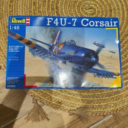 Maquette revell corsair F4U-7