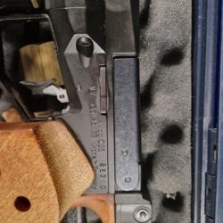 Pistolet CO² Feinwerkbau C254 droitier