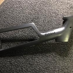 Crosse d'Épaule Crosman 2240 - 1377 - Permet de convertir votre pistolet en mini carabine.