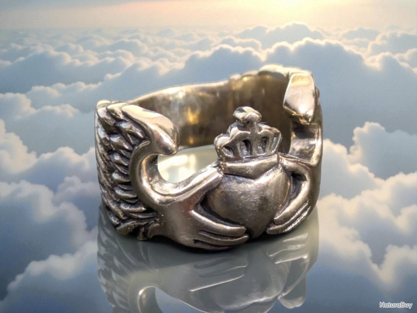 Bague chevaliere Jesus Christ Sacre-Coeur en laiton T63: amour