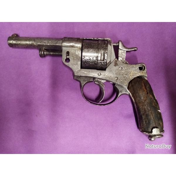 Revolver 1873 Chamelot Delvigne. 1880. Matricule nF27506. Incomplet. Catgorie D