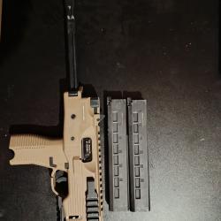 Kwa mp9 avec 2 chargeurs 48 billes.