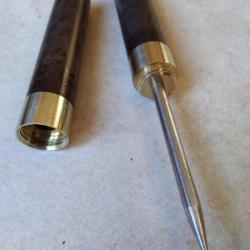 Très beau pic à glace 17cm bois marron foncé