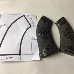 VENDU PAR LE-CUIRASSIER TRES BELLE PAIRE DE PLAQUETTES BAKÉLITE POUR REVOLVER ANCIEN