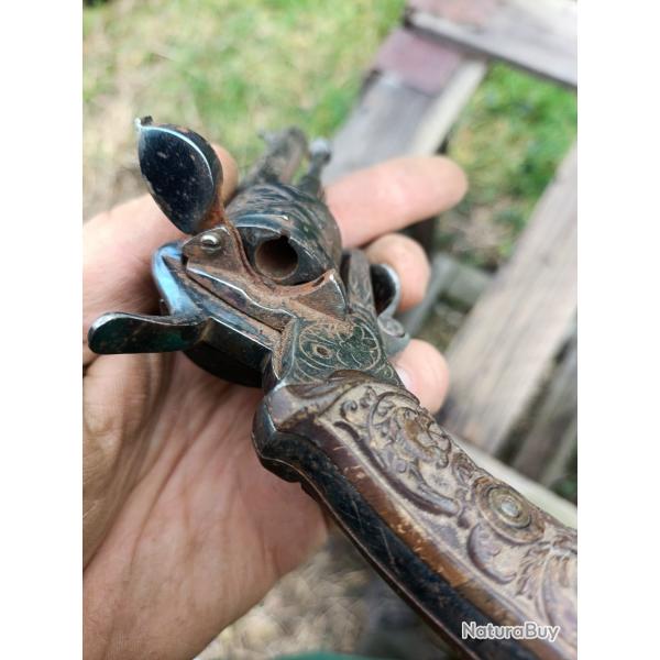 Revolver a broche a restaurer