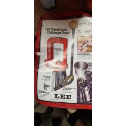 Lee breech lock