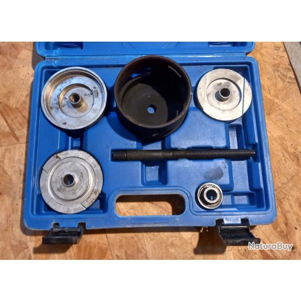 Outil silent-bloc pour BMW X5