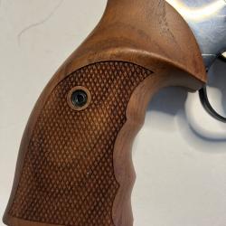 Poignée en bois neuve pour MANURHIN MR73