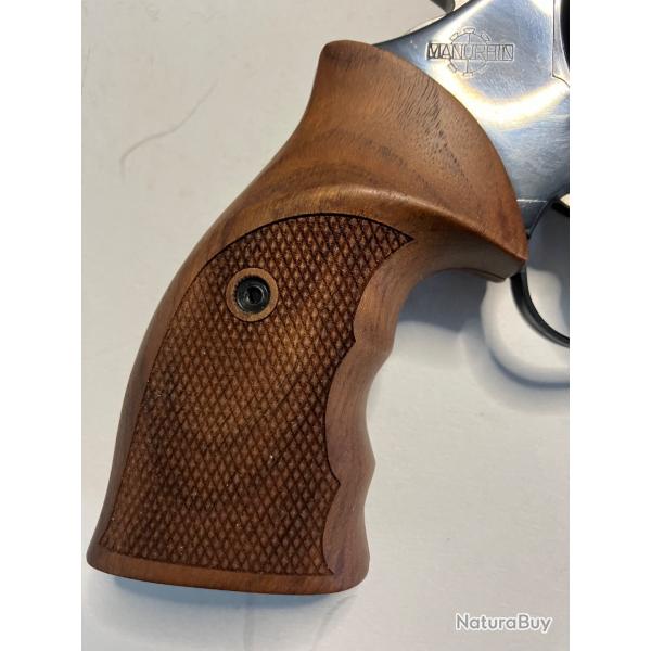 Poigne en bois neuve pour MANURHIN MR73