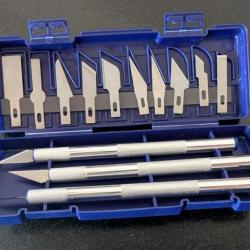 CUTTERS DE PRECISION 3 MANCHONS EN ALUMINIUM + 13 LAMES DANS UN COFFRET SOLIDE ET EFFICACE