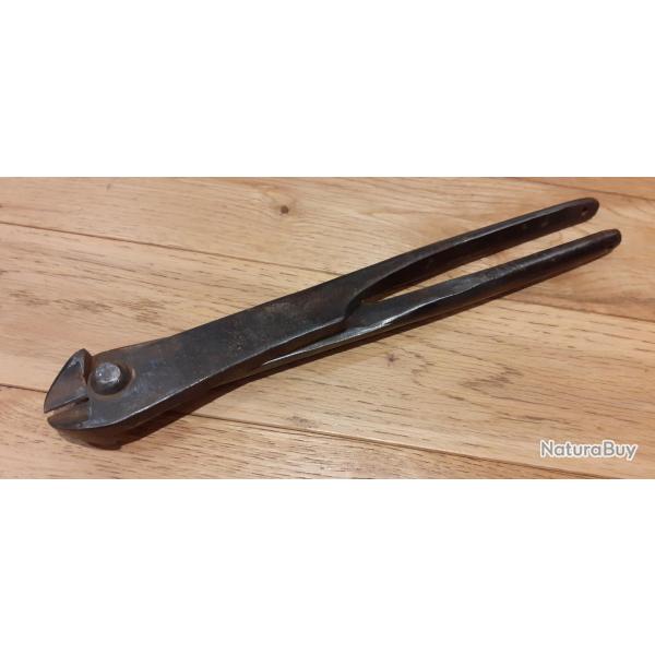 Pince coupante, coupe barbels WW2