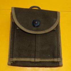 PORTE MAGASINS POUR USM1 EN TISSU RECONDITIONNE POUR L'ARMEE FRANCAISE, MODELE AVEC PASSANT POUR LE