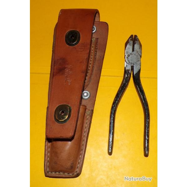 ETUI EN CUIR POUR SET D'OUTILLAGE CS-34 AVEC PINCE FORVAL DE 1952 ,  MONTEUR DE LIGNE DES TRANSMISSI